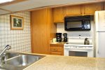 Mammoth Lakes Rental Sunshine Village 175 - Fully Equipped Kitchen